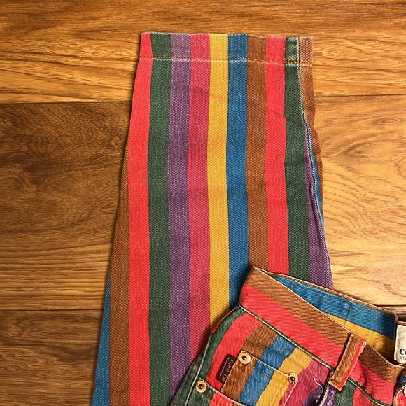 Vintage 90s High-Rise Cropped & Striped Jeans - Picture 3 of 12